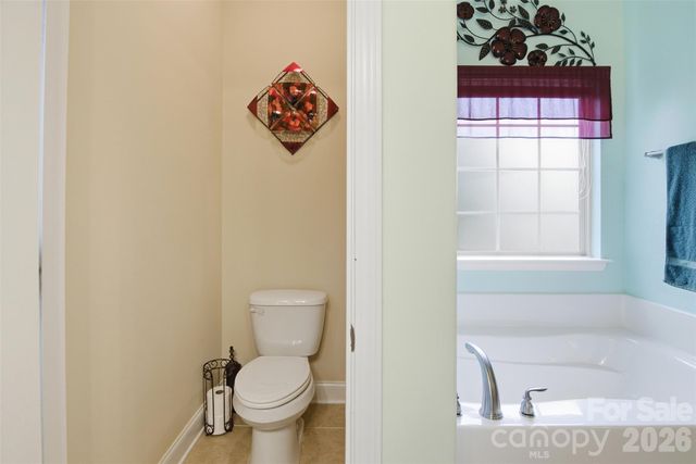 2425 Winnsford Lane, Gastonia, NC 28056