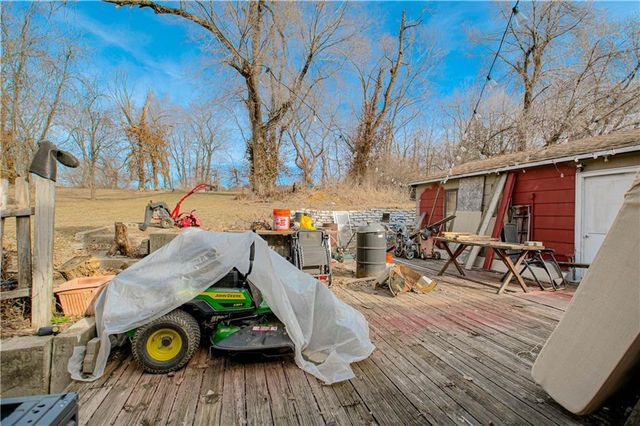 3006 NE Parvin Road, Kansas City, MO 64117