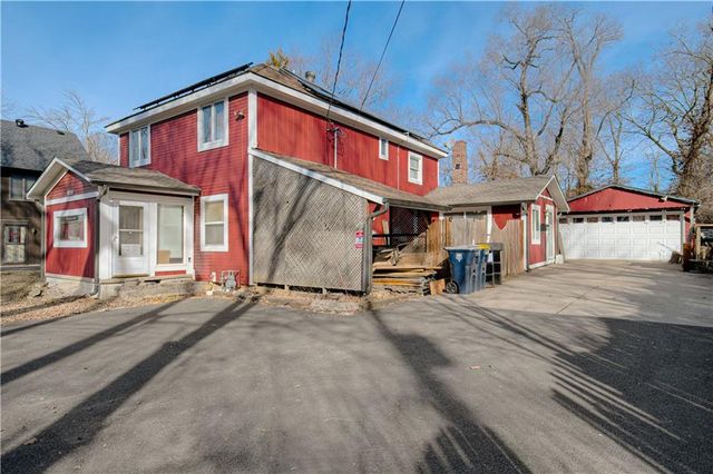 3006 NE Parvin Road, Kansas City, MO 64117