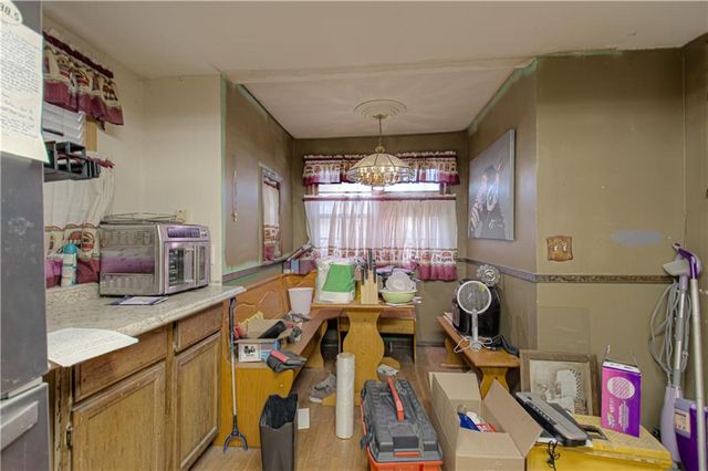 3006 NE Parvin Road, Kansas City, MO 64117