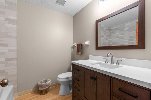14147 Dearborn Path, Rosemount, MN 55068