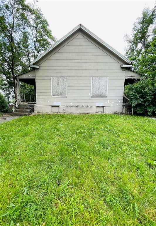 525-527 Riverview Avenue, Kansas City, KS 66101