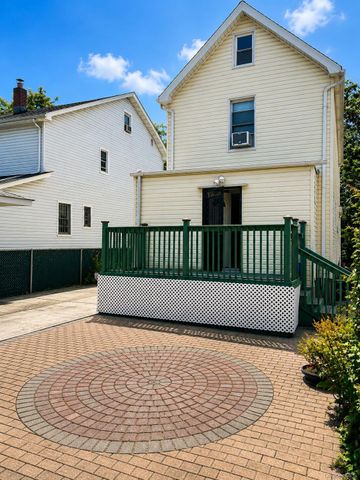 172-39 83rd Avenue, Jamaica, NY 11432