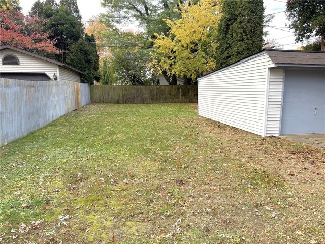 408 SHENLEY Drive, Erie, PA 16505