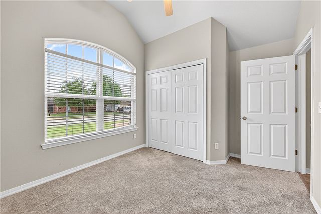 410 Coopers Farm Road, Centerton, AR 72719