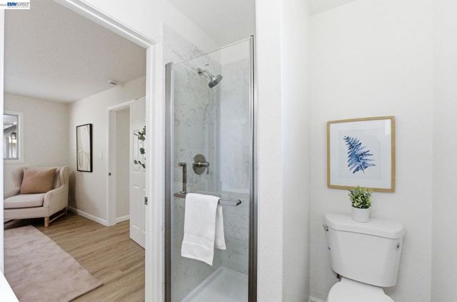 1902 Evergreen Ave, San Leandro, CA 94577