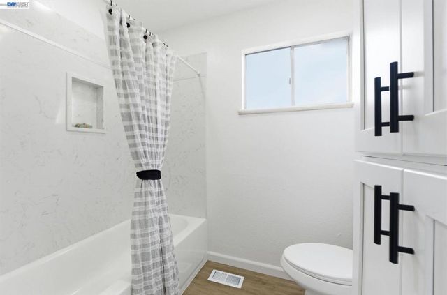 1902 Evergreen Ave, San Leandro, CA 94577