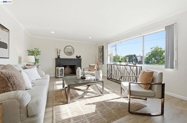 1902 Evergreen Ave, San Leandro, CA 94577