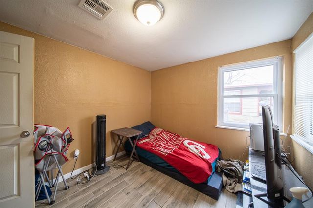 1736 Cherry Lane, Del City, OK 73115