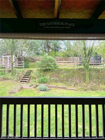 67 Suzanne Street, Washington, WV 26181