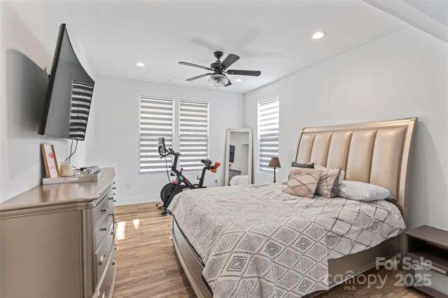 7568 Water Haven Trail, Denver, NC 28037