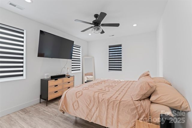 7568 Water Haven Trail, Denver, NC 28037