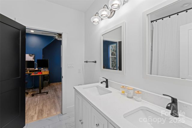 7568 Water Haven Trail, Denver, NC 28037