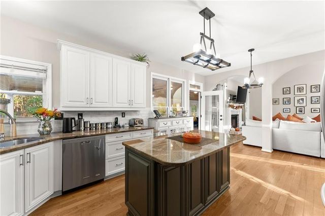 385 Graves Road, Acworth, GA 30101