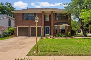 8408 Glen Canyon DR, Round Rock, TX 78681