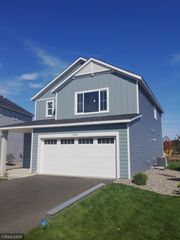 10587 Goodview Avenue S, Cottage Grove, MN 55016