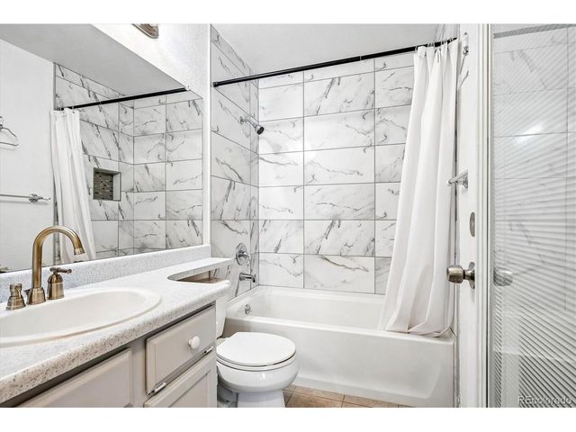 661 S Jasper St, Aurora, CO 80017