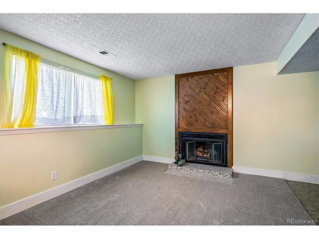 661 S Jasper St, Aurora, CO 80017