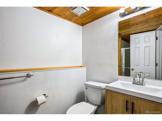 661 S Jasper St, Aurora, CO 80017
