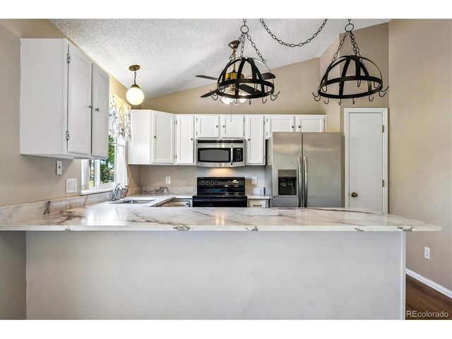 661 S Jasper St, Aurora, CO 80017