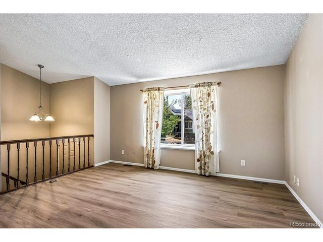 661 S Jasper St, Aurora, CO 80017