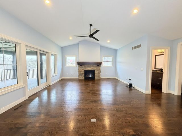 4070 Cameo Place NE, Rochester, MN 55906