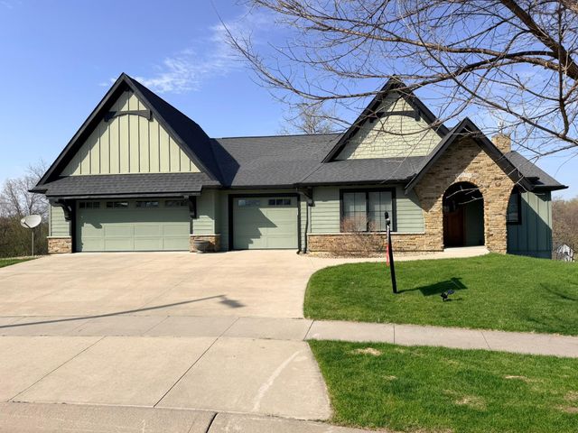 4070 Cameo Place NE, Rochester, MN 55906
