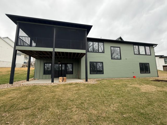 4070 Cameo Place NE, Rochester, MN 55906