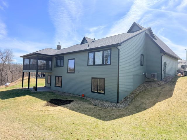 4070 Cameo Place NE, Rochester, MN 55906
