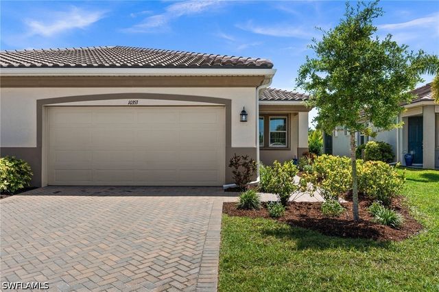 10353 Bonavie Cove DR, Fort Myers, FL 33966