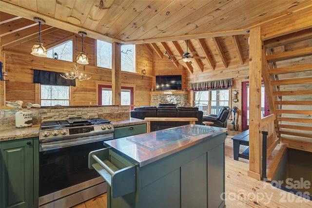 170 Wilkes Road, Bryson City, NC 28713