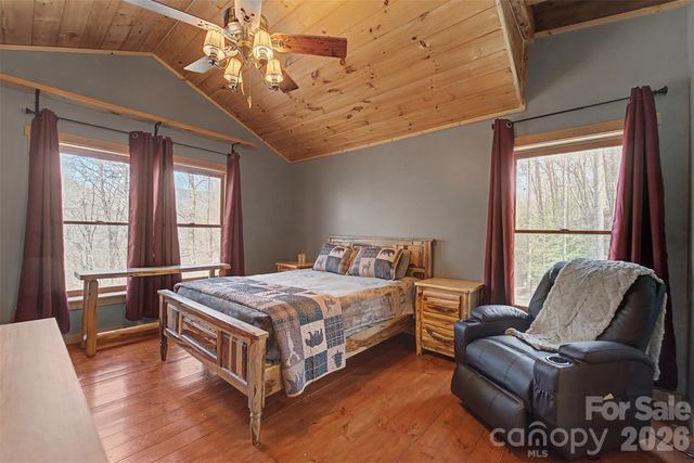 170 Wilkes Road, Bryson City, NC 28713