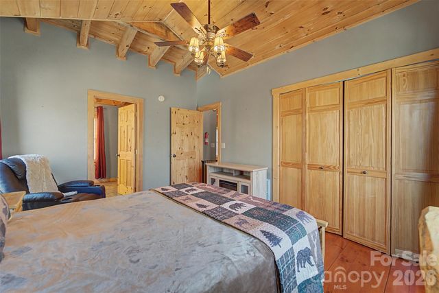 170 Wilkes Road, Bryson City, NC 28713