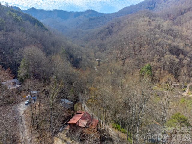 170 Wilkes Road, Bryson City, NC 28713
