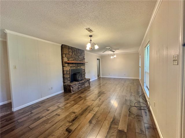 39 Terra Villa Road, Dover, AR 72837