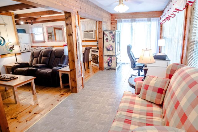 1160 Deer Run Rd Road, Lawrenceburg, KY 40342
