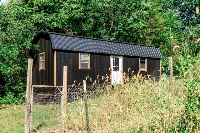 1160 Deer Run Rd Road, Lawrenceburg, KY 40342