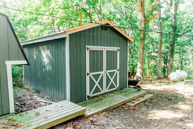 1160 Deer Run Rd Road, Lawrenceburg, KY 40342