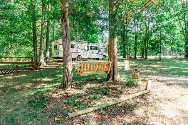 1160 Deer Run Rd Road, Lawrenceburg, KY 40342