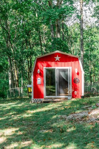1160 Deer Run Rd Road, Lawrenceburg, KY 40342