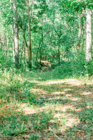 1160 Deer Run Rd Road, Lawrenceburg, KY 40342