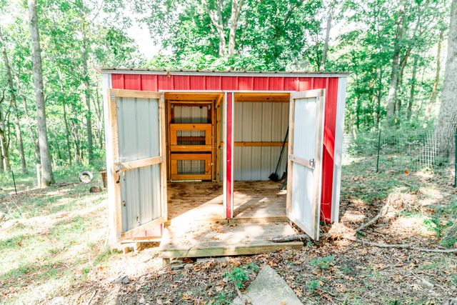 1160 Deer Run Rd Road, Lawrenceburg, KY 40342