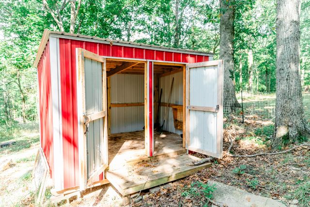 1160 Deer Run Rd Road, Lawrenceburg, KY 40342