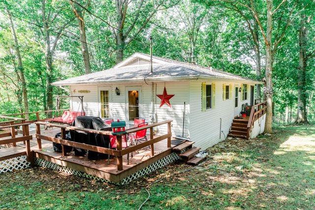 1160 Deer Run Rd Road, Lawrenceburg, KY 40342