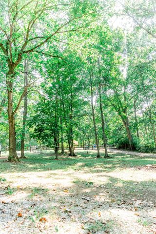 1160 Deer Run Rd Road, Lawrenceburg, KY 40342