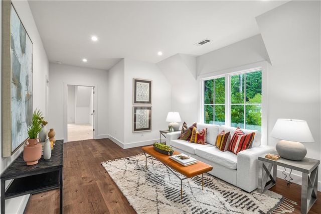 2310 Old Sewell Road, Marietta, GA 30068