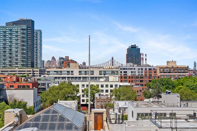 519 Borden Avenue 7B, Long Island City, NY 11101