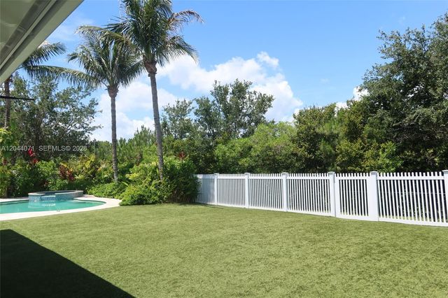 2724 Wymberly Drive, Jupiter, FL 33458