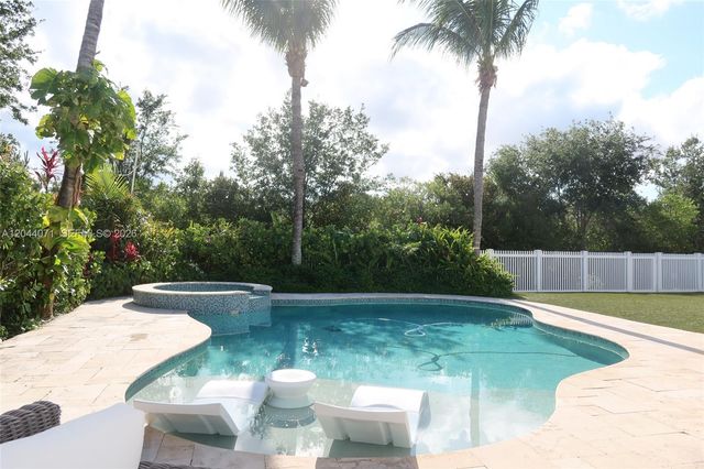 2724 Wymberly Drive, Jupiter, FL 33458