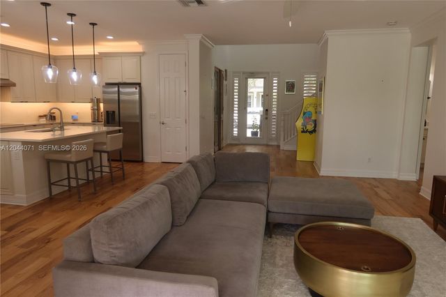 2724 Wymberly Drive, Jupiter, FL 33458